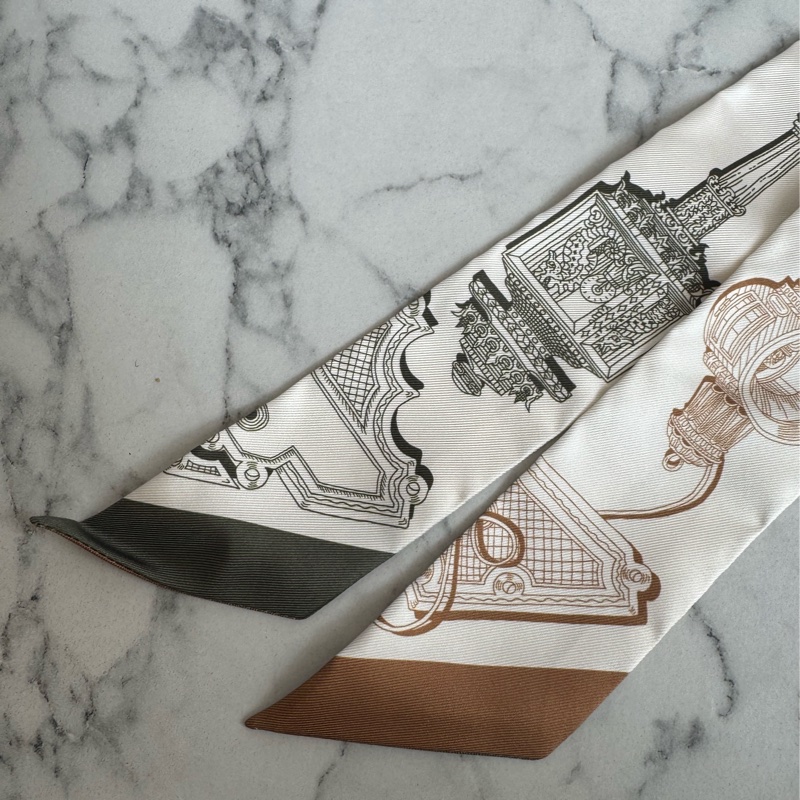 Hermes米色雙色藝術品Twilly-3