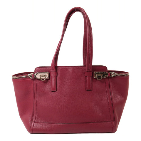 Salvatore Ferragamo 牛皮皮革Shoulder Bag銀扣肩背袋