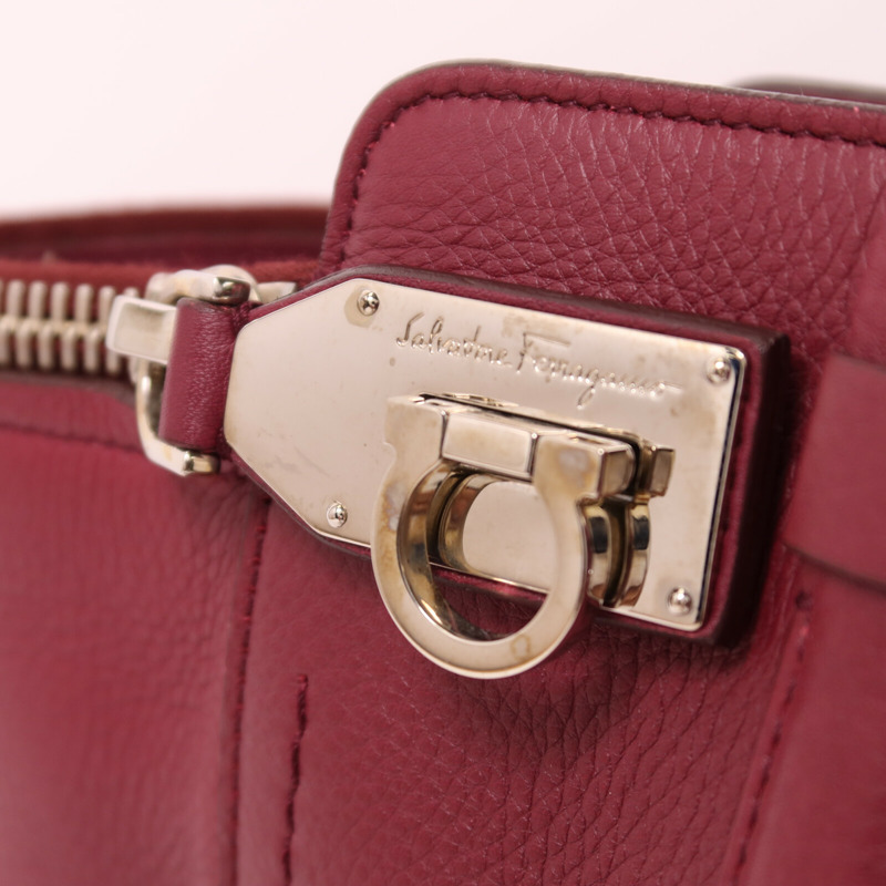 Salvatore Ferragamo 牛皮皮革Shoulder Bag銀扣肩背袋-9