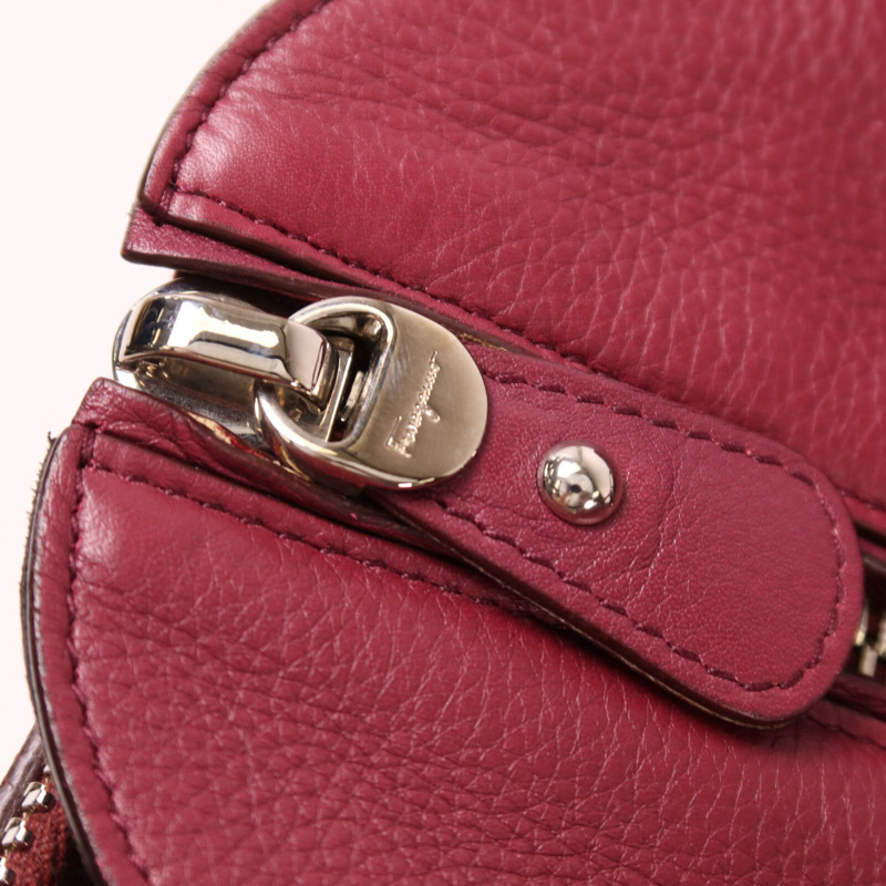 Salvatore Ferragamo 牛皮皮革Shoulder Bag銀扣肩背袋-10