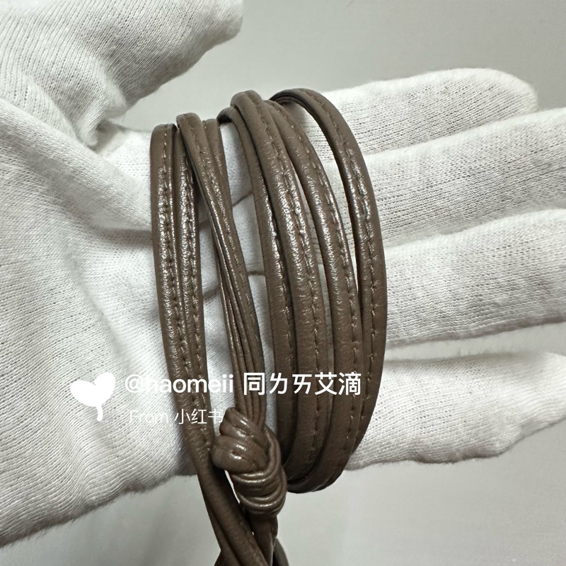 BOTTEGA VENETA Cassette 斜背水桶包-5