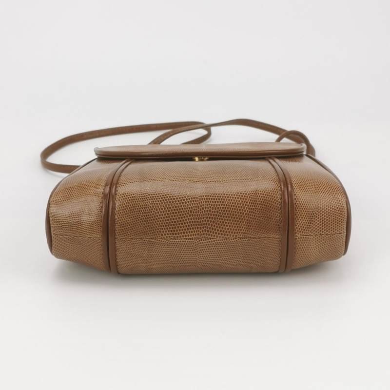 Saint Laurent羊皮蜥蜴皮純色翻蓋斜挎包-5