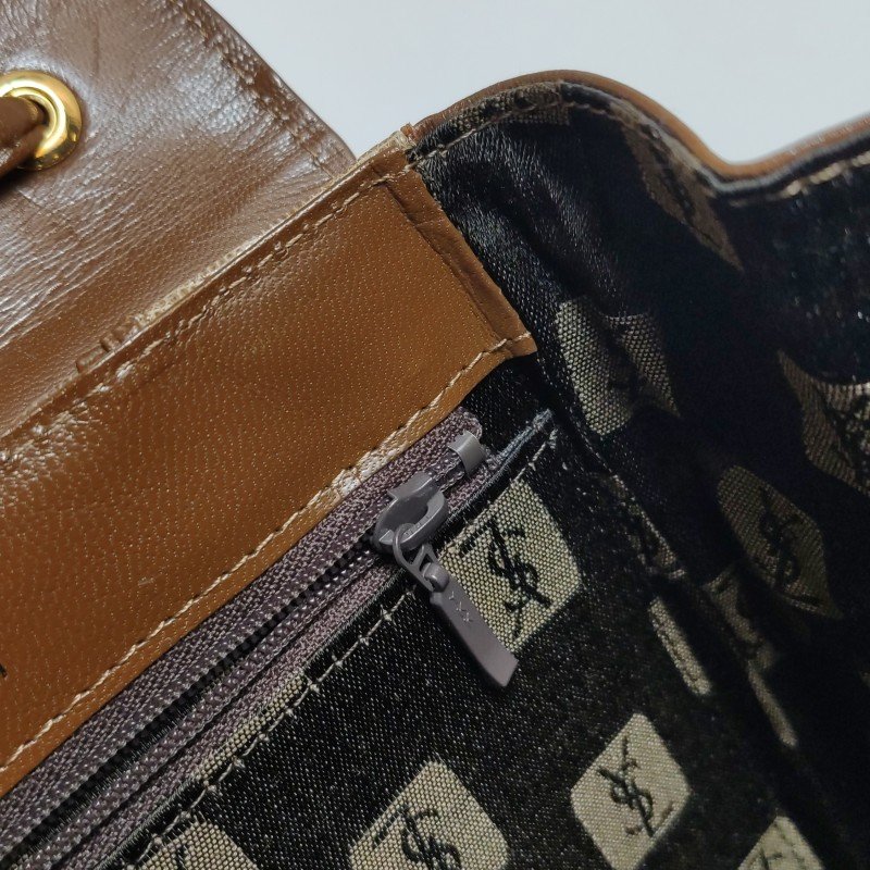 Saint Laurent羊皮蜥蜴皮純色翻蓋斜挎包-11