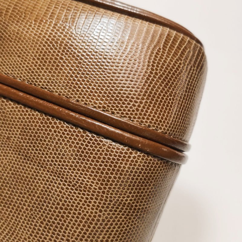 Saint Laurent羊皮蜥蜴皮純色翻蓋斜挎包-14