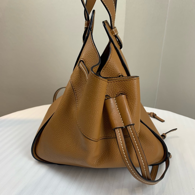 羅意威/Loewe Hammock 抽繩吊床包 太妃糖色 小號 可手提可斜背 20x15x21cm-6