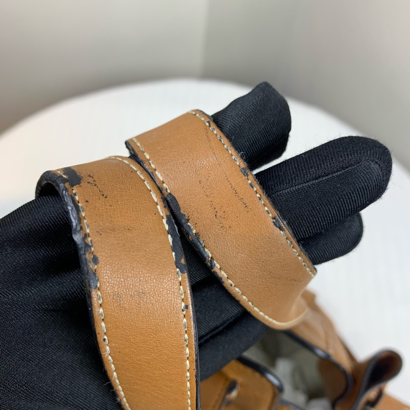 羅意威/Loewe Hammock 抽繩吊床包 太妃糖色 小號 可手提可斜背 20x15x21cm-7