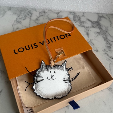 LV M02944貓咪吊飾🐱 超可愛❤️‍🔥