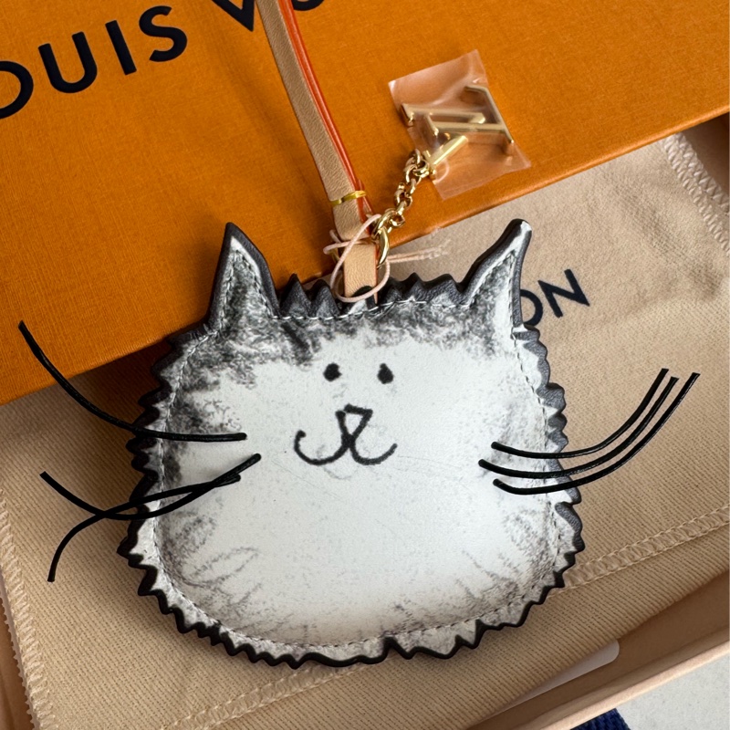 LV M02944貓咪吊飾🐱 超可愛❤️‍🔥-1