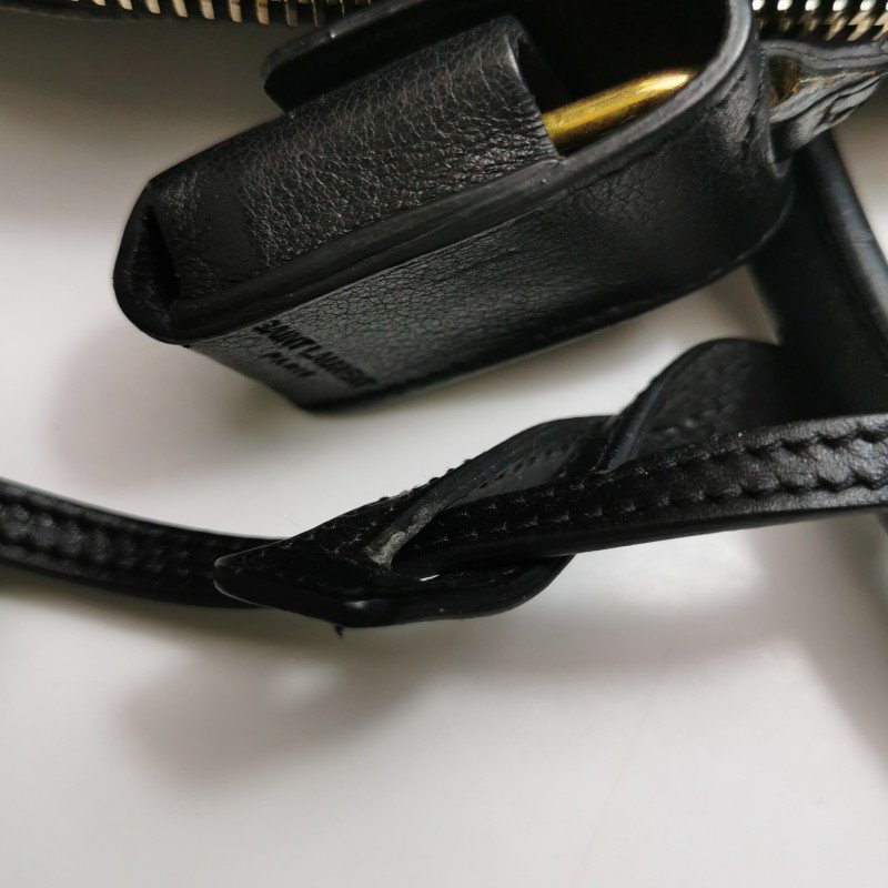 Saint Laurent牛皮老花滿印字母Logo手提包-23