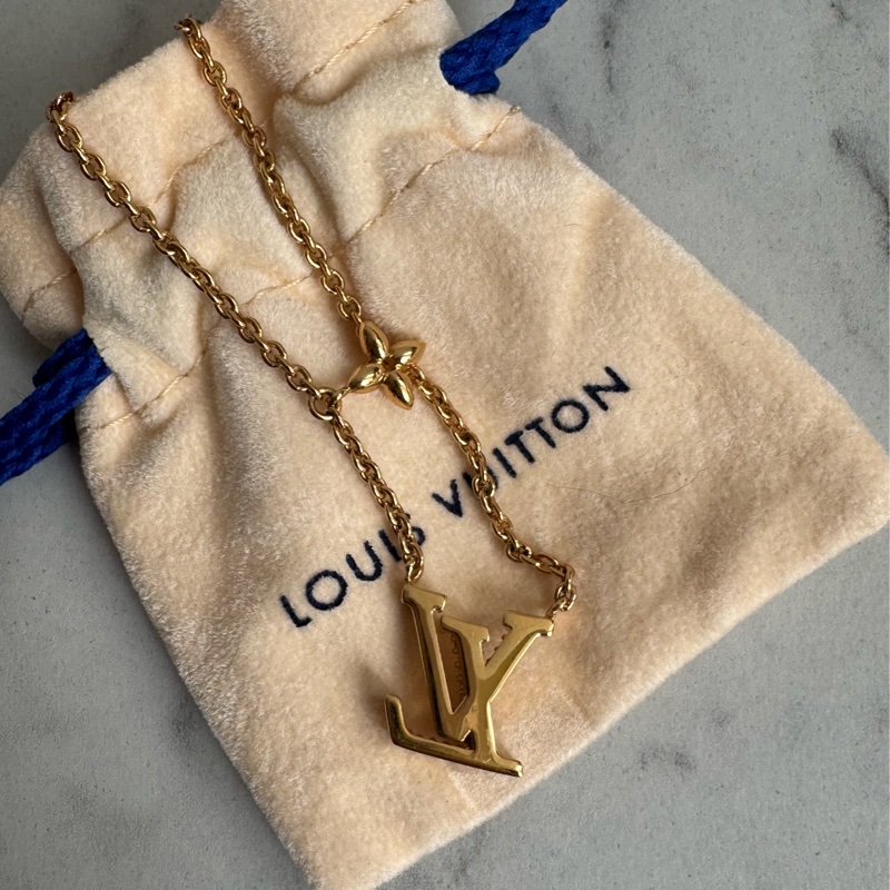 LV M06596 lv logo鑽金項鏈-6