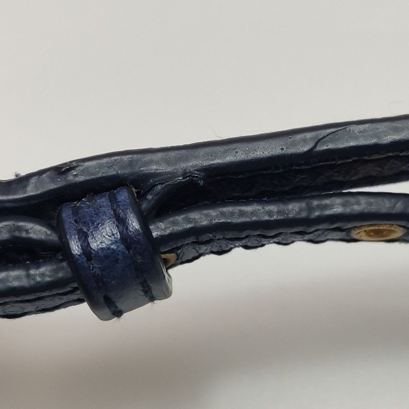 Miu Miu油蠟皮純色褶皺字母logo斜挎包單肩包-25