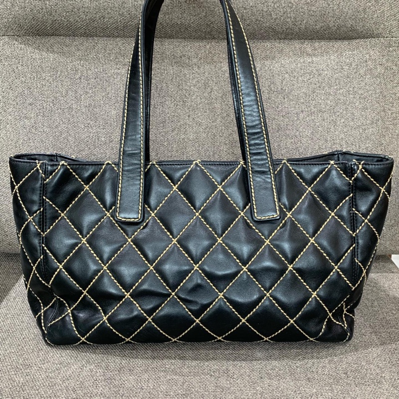 Chanel香奈兒 外縫線黑金配色托特大號 高23 底長36-1