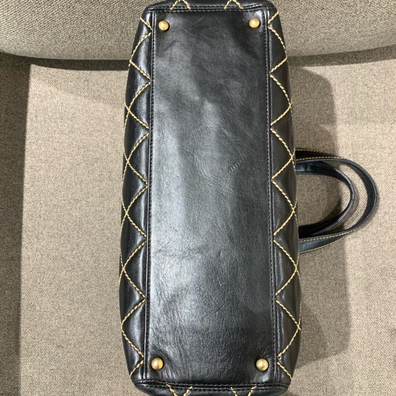 Chanel香奈兒 外縫線黑金配色托特大號 高23 底長36-5