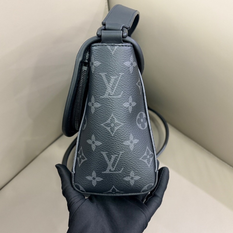 LV Pulse 黑老花郵差包 芯片款 16x5x22.5 98新配件塵袋-5