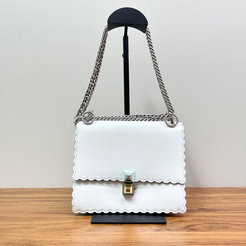 FENDI  KANI波浪肩背斜背包19*15*9 98新配件塵袋-2