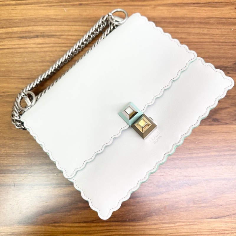 FENDI  KANI波浪肩背斜背包19*15*9 98新配件塵袋-5