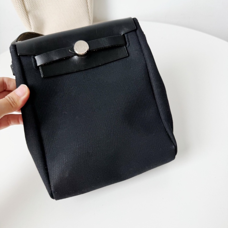 Hermes  mini herbag 肩背斜背包15×21×7cm 98新配件塵袋-8