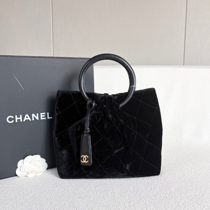 Chanel vintage絲絨手提包 黑色 金扣 絲絨22*20*9 98新配件塵袋 保卡-6