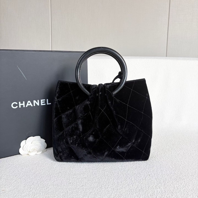Chanel vintage絲絨手提包 黑色 金扣 絲絨22*20*9 98新配件塵袋 保卡-7