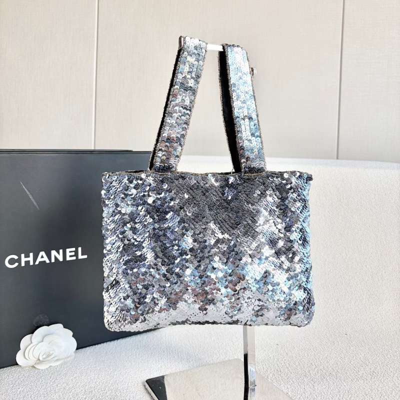 Chanel亮片背心手提包 銀色亮片 22*17*1 99新配件塵袋-7