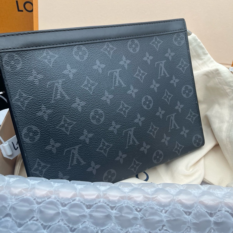 全新26年3月路易威登Lv黑花洗漱包-0