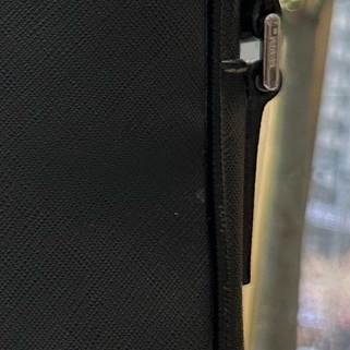 98新Prada 普拉達 男士斜挎包 郵差包 牛皮 無附件-8