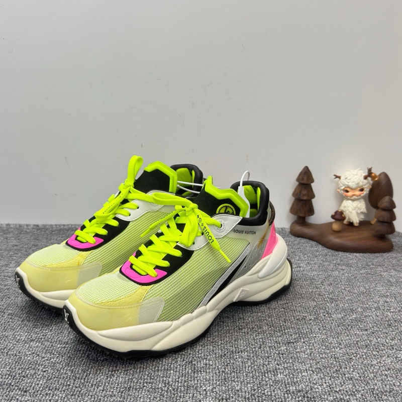 38碼 LV 路易威登 Run55 低幫 運動鞋 女款 螢光綠 99新/無原盒/-0