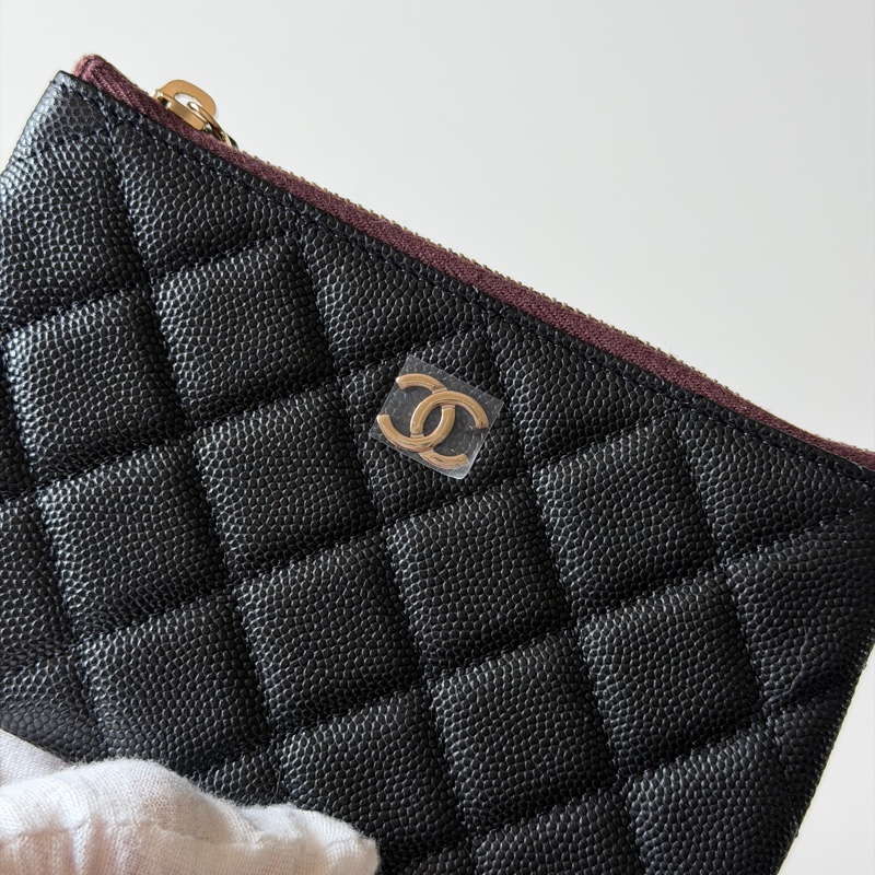 914intheair精品代購『全新全配』Chanel 黑金菱格紋一字拉鏈零錢包 卡包-6