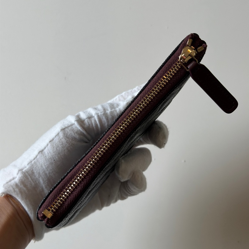 914intheair精品代購『全新全配』Chanel 黑金菱格紋一字拉鏈零錢包 卡包-11