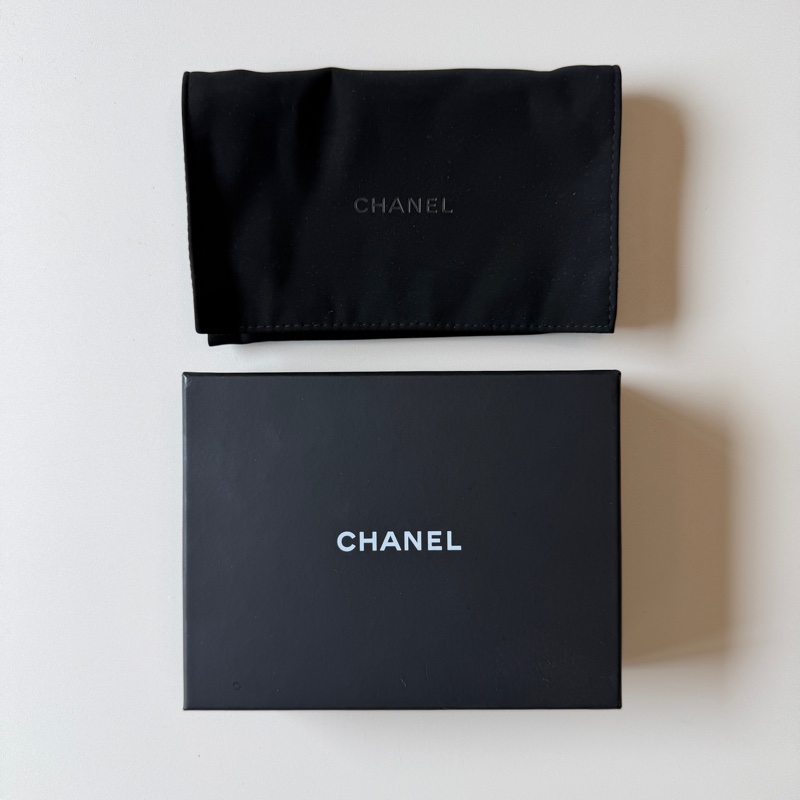 914intheair精品代購『全新全配』Chanel 黑金菱格紋一字拉鏈零錢包 卡包-19