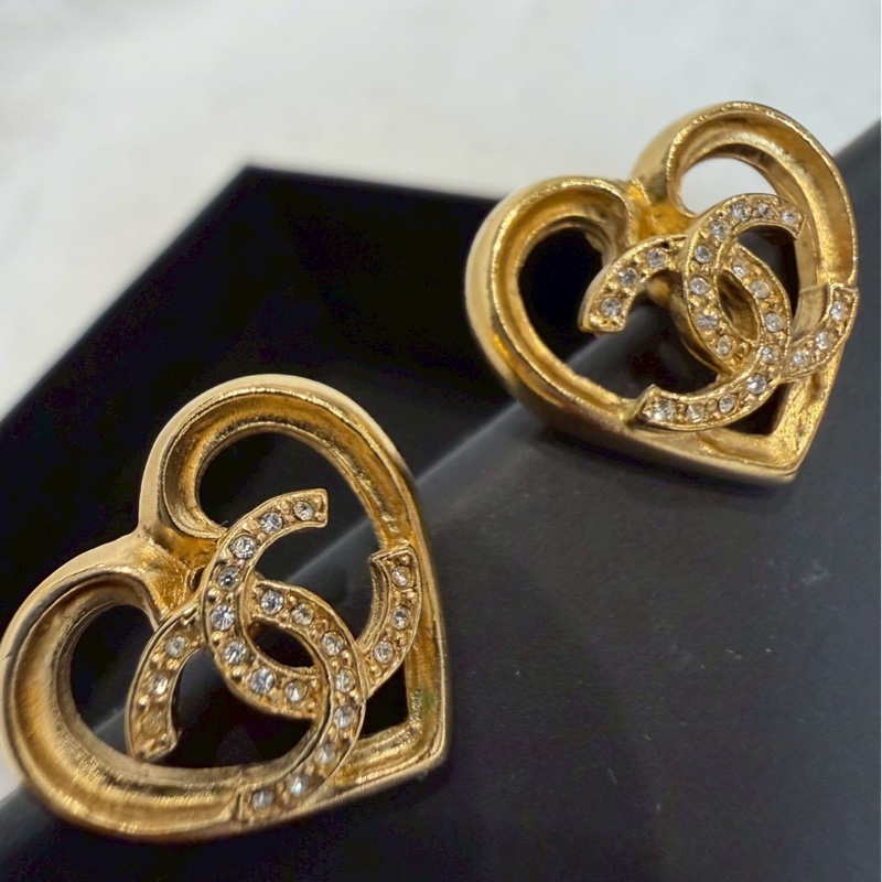 Chanel✨2023愛心耳環 針式耳環 耳針耳釘-5