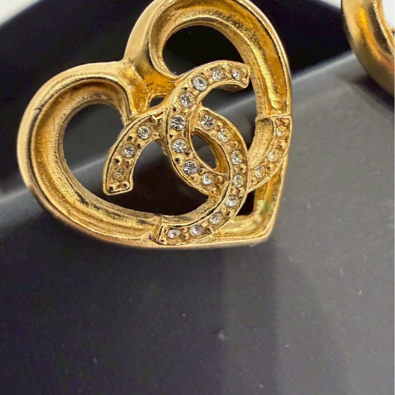 Chanel✨2023愛心耳環 針式耳環 耳針耳釘-6