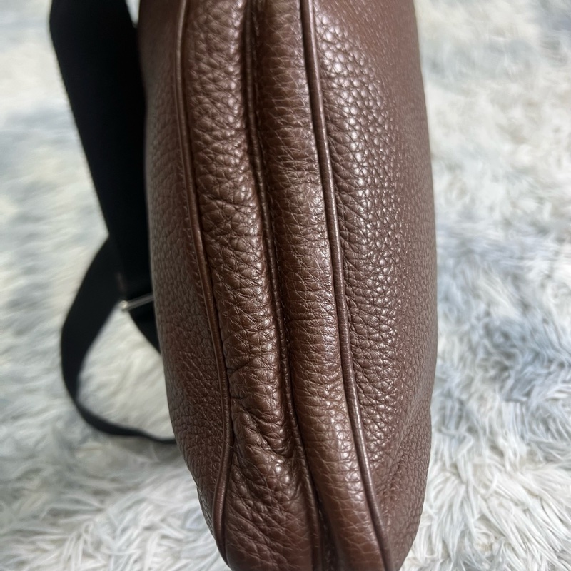 普拉達/Prada 牛皮三角標單肩包  無附件-4