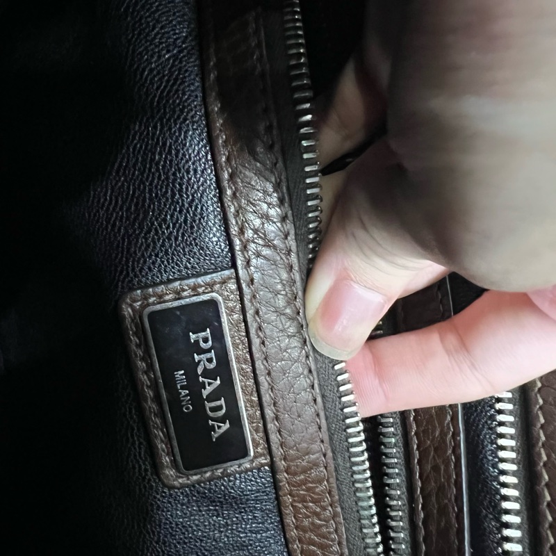普拉達/Prada 牛皮三角標單肩包  無附件-6
