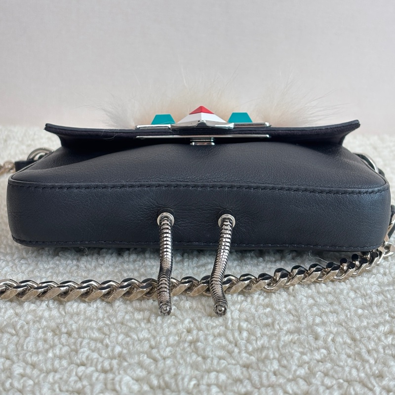 FENDI 芬迪特別版Baguette 黑色 牛皮超迷你 毛絨腳腳-6