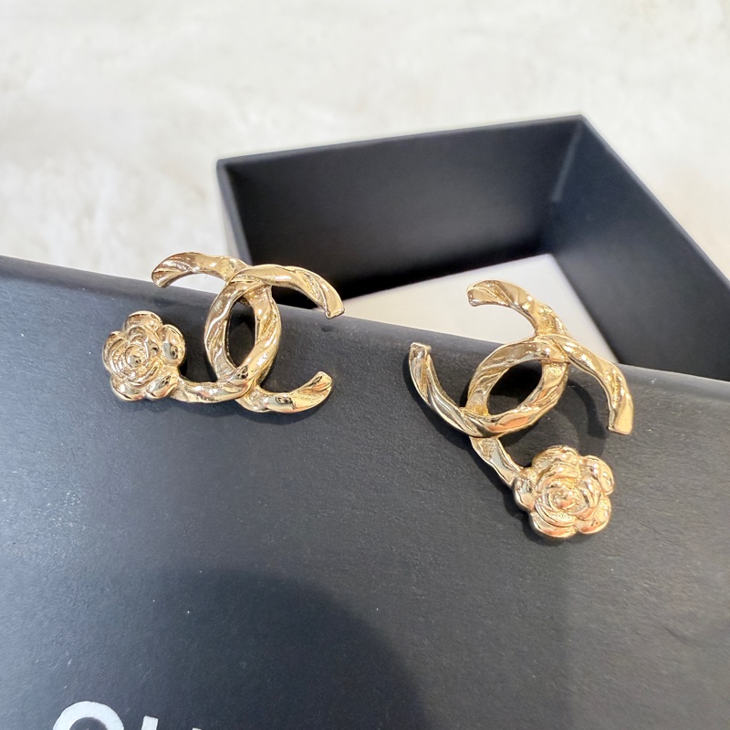 Chanel✨2022氣質山茶花CC耳環 針式耳環 耳針-13