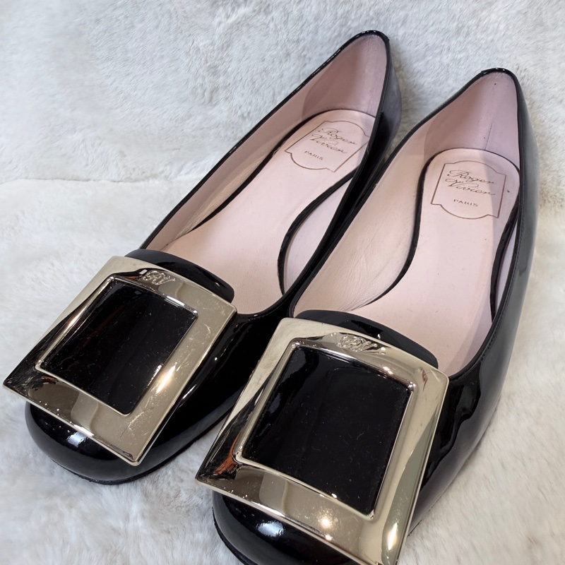 Roger Vivier✨RV女鞋方釦漆皮氣質低跟鞋 #38.5-7