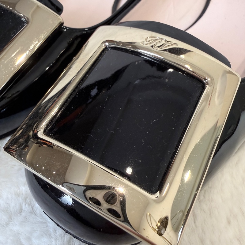 Roger Vivier✨RV女鞋方釦漆皮氣質低跟鞋 #38.5-8