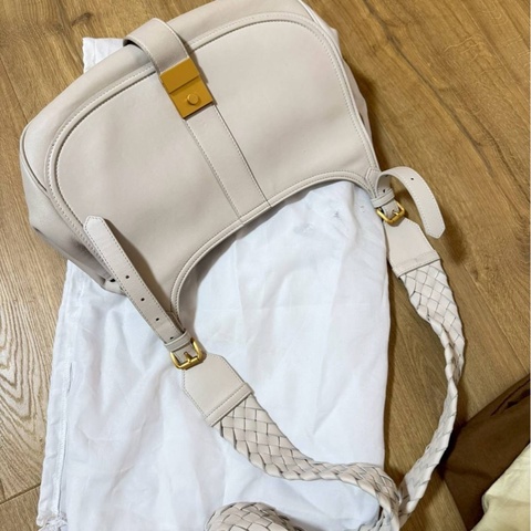BOTTEGA VENETA BV 米色 編織背帶 全皮 肩背包 斜背包 側背包
