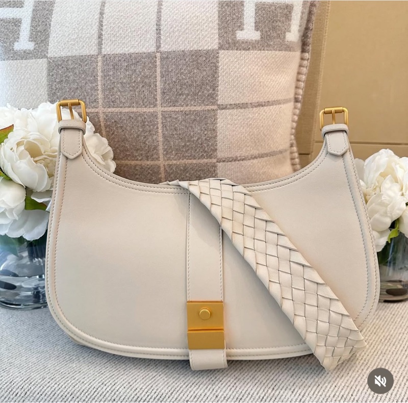 BOTTEGA VENETA BV 米色 編織背帶 全皮 肩背包 斜背包 側背包-1