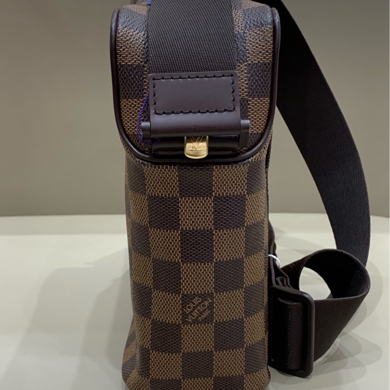 LV路易威登 棕棋盤格Olav小號豆腐包 尺寸20*20*10cm-2