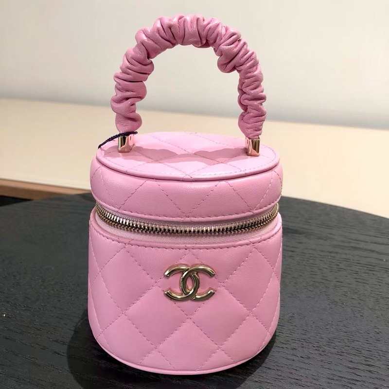 Chanel香奈兒粉色肥腸水桶包22S小號，-2