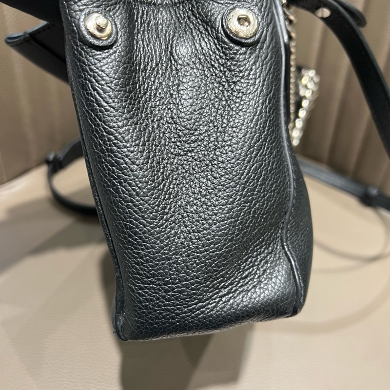 98新❤️LV lockme bb 黑銀 全皮鎖頭郵差包✨-14