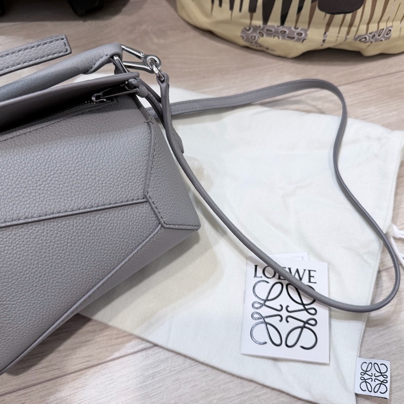 LOEWE MINI PUZZLE 極新 珍珠灰 pearl grey-9