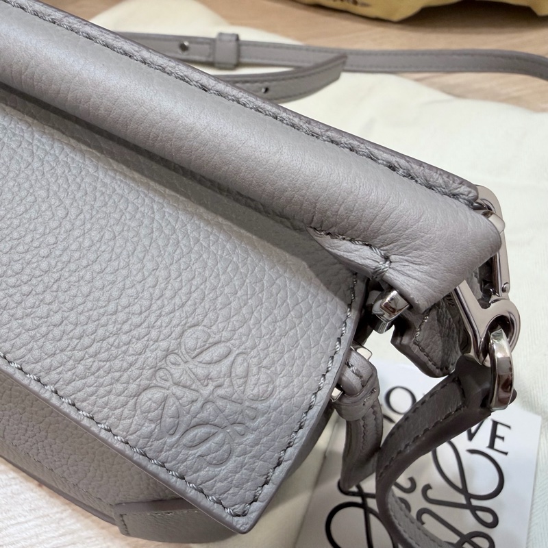 LOEWE MINI PUZZLE 極新 珍珠灰 pearl grey-12