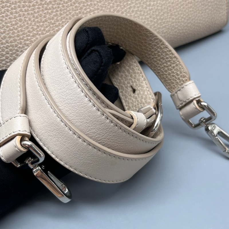 Dior 97新 荔枝紋Diorever盾牌包 尺寸30*21-6