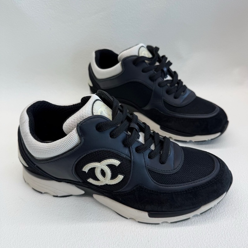 CHANEL香奈兒 網眼麂皮小牛皮海軍黑 熊貓配色 38.5碼-2