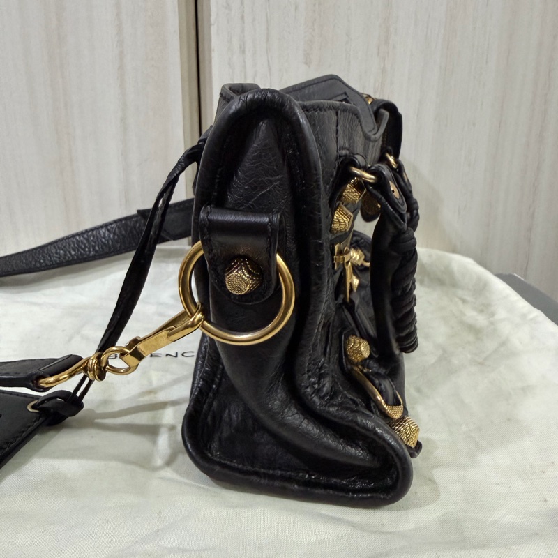 Balenciaga Mini City 黑金扣機車包-5