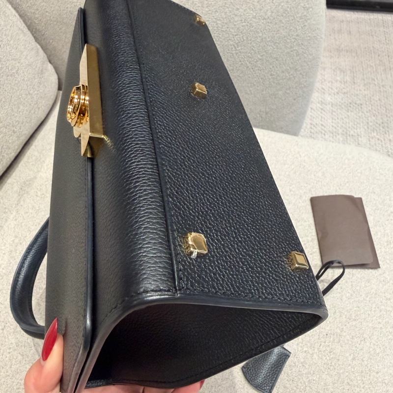 MOYNAT莫奈rejane黑色牛皮金扣 提挎包-13