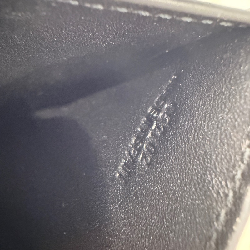 Loewe✨壓紋Logo短夾鈔票夾卡夾錢包零錢包-20